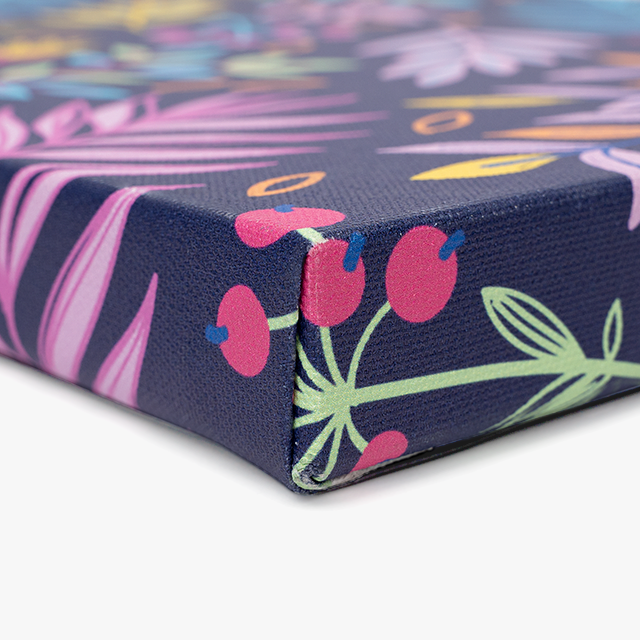 Classic Canvas - Thumbnail Image