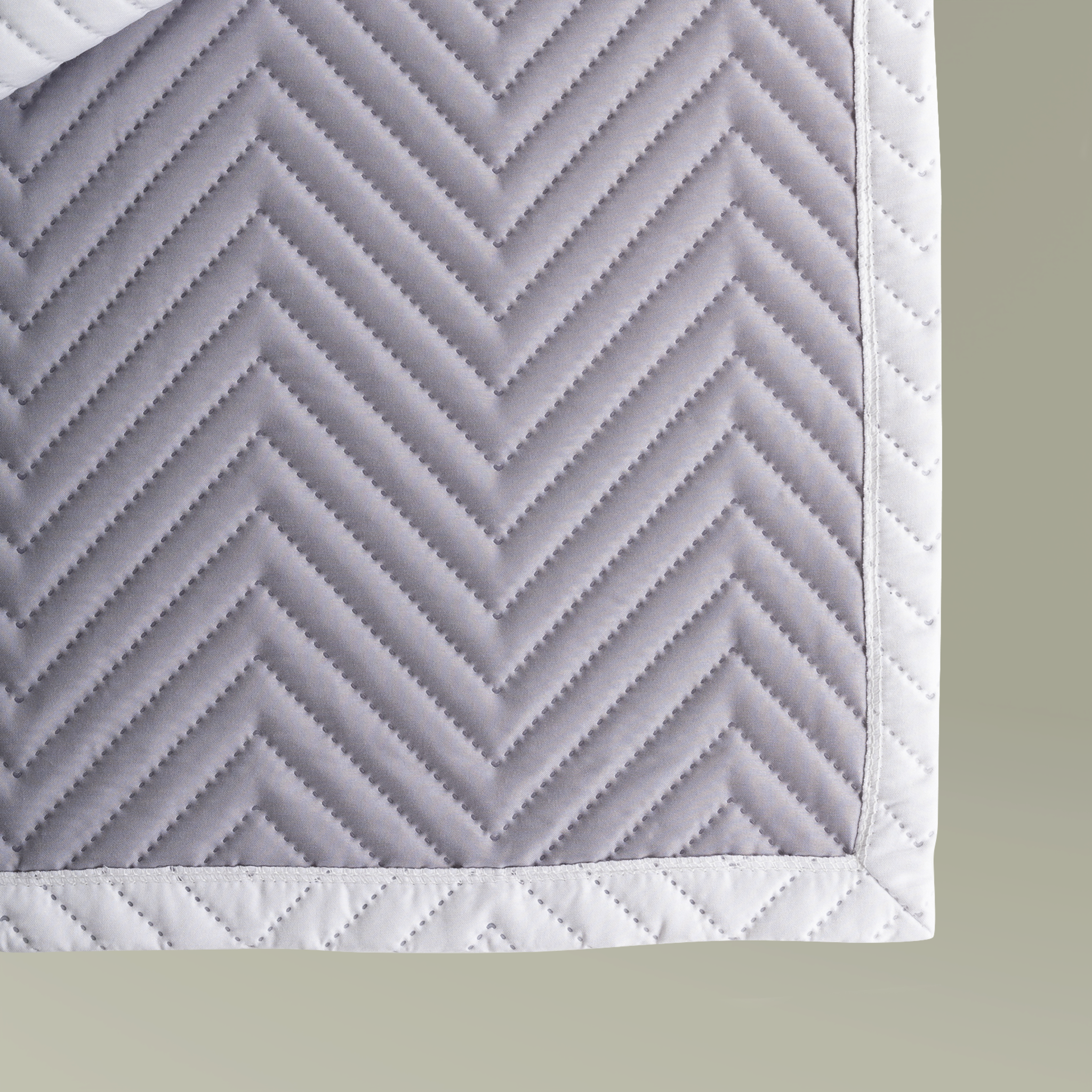 Quilted Table Runner - Thumbnail Image