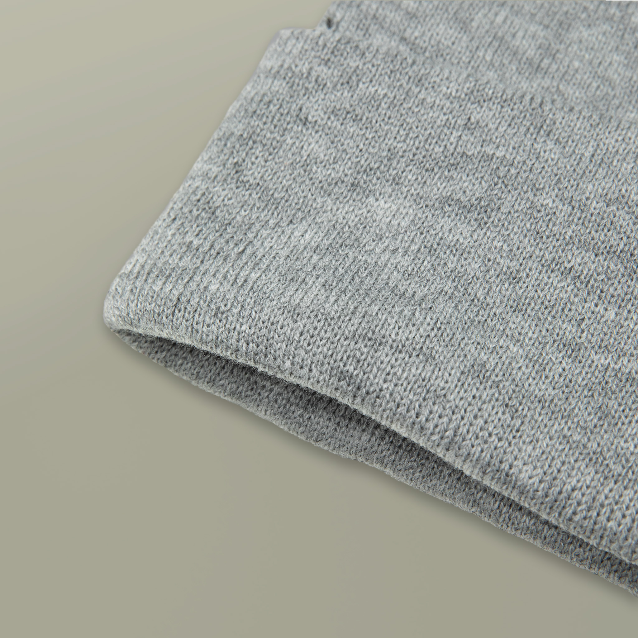 Pom-Pom Knit Cap (Embroidery) - Thumbnail Image