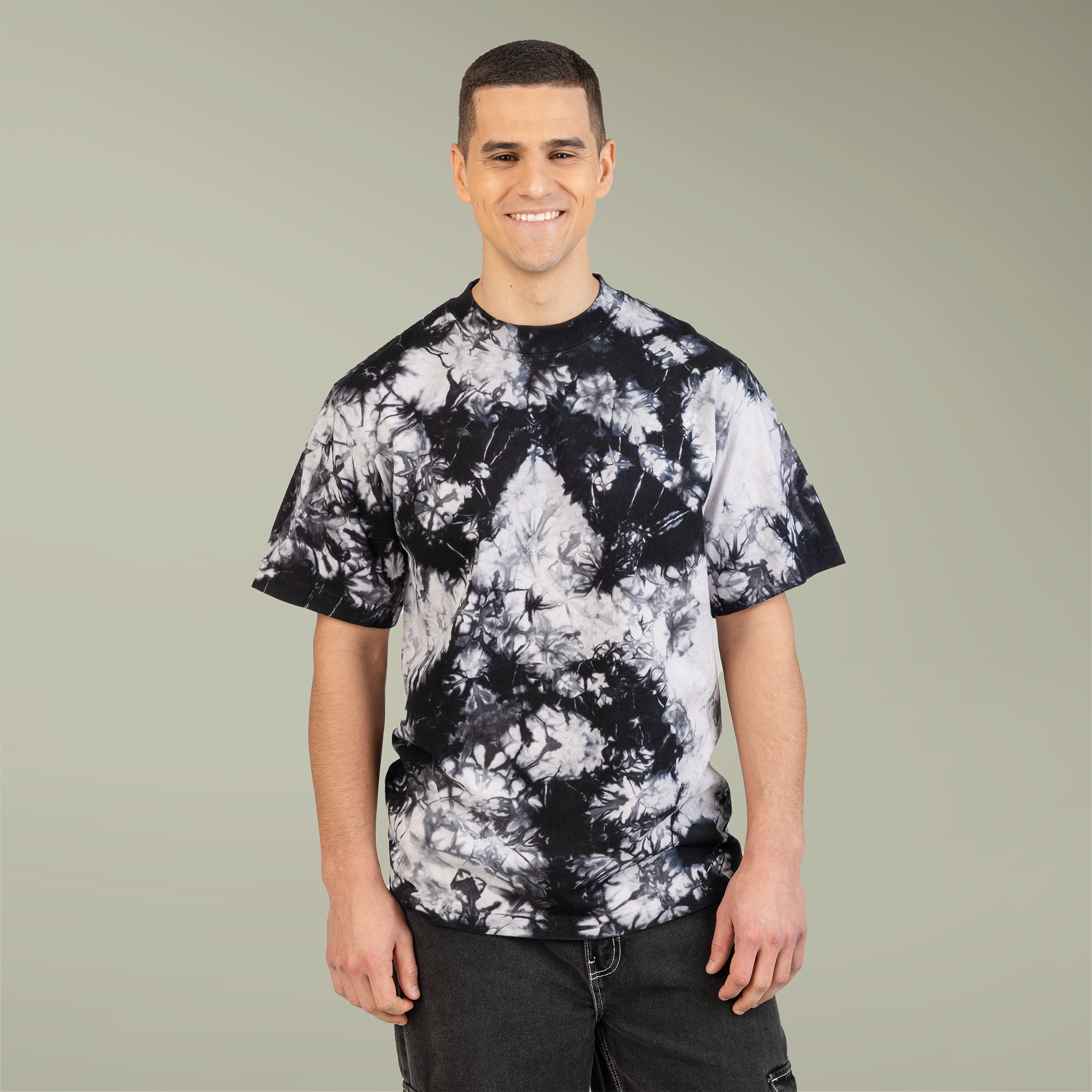 YACA embroidery t-shirt＋sweat half pt Custom Embroidery Oversized Tees | POD