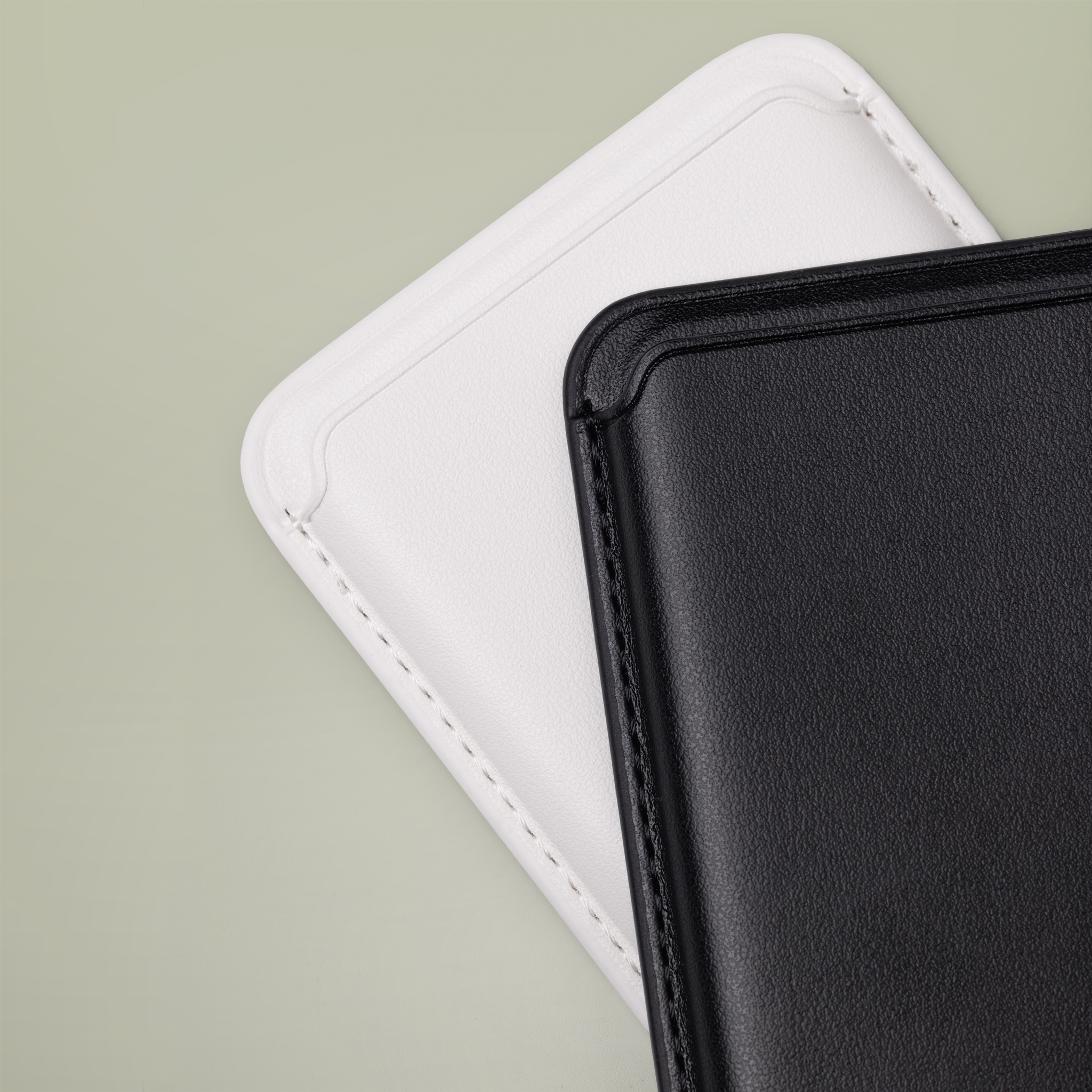 Vegan Wallet (Magsafe® Compatible) - Thumbnail Image