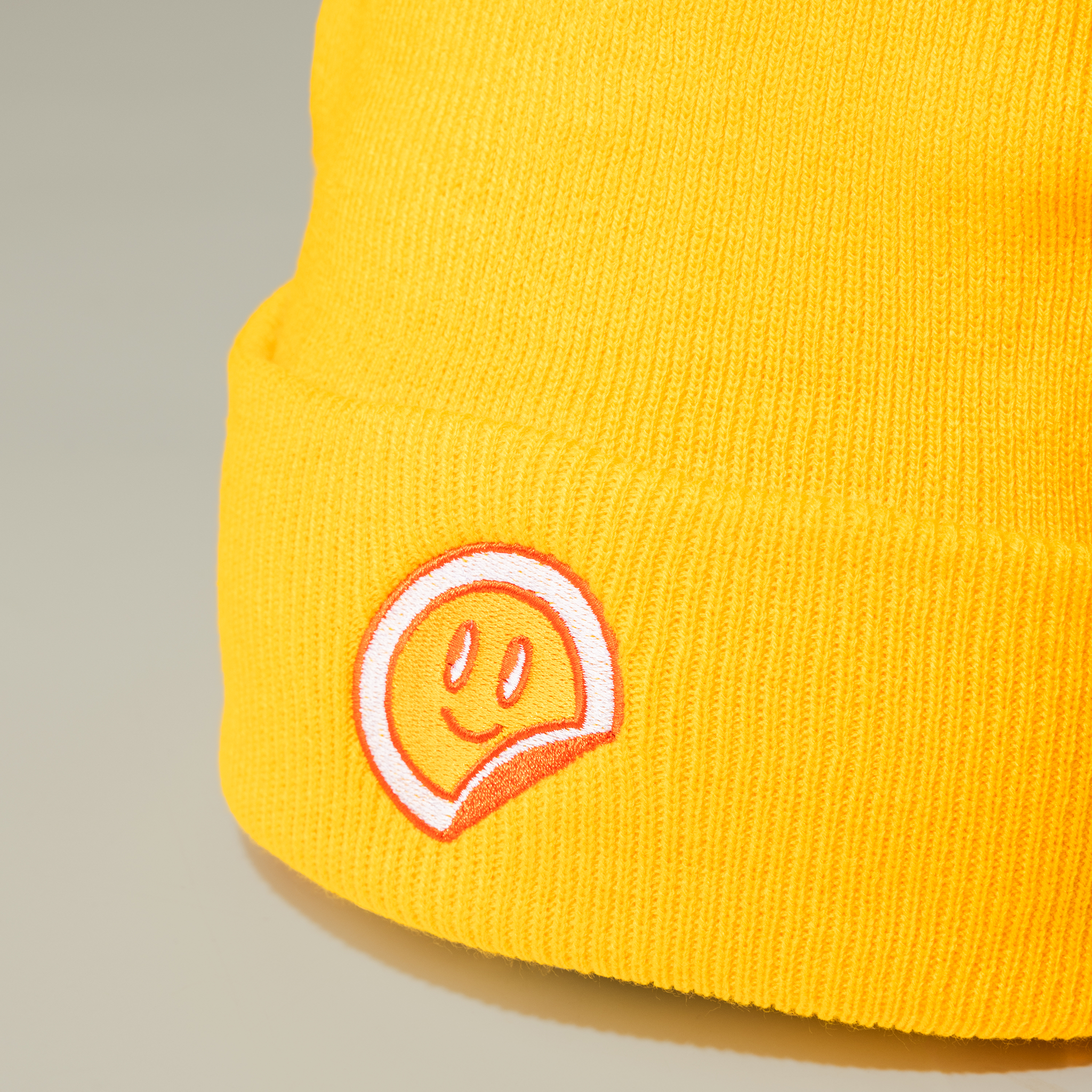 Pom-Pom Knit Cap (Embroidery) - Thumbnail Image