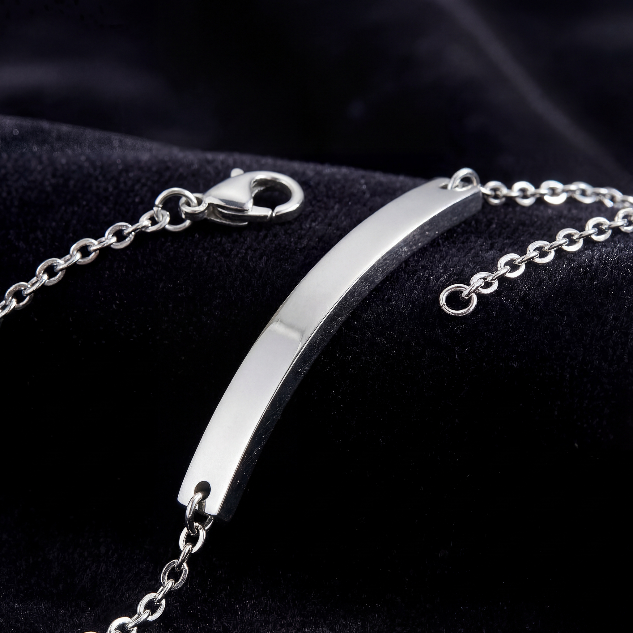 Curved Bar Anklet (Engraving) - Thumbnail Image