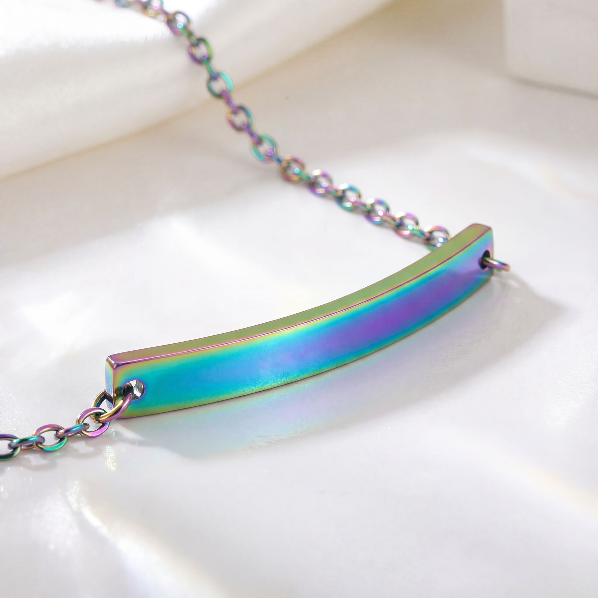 Curved Bar Anklet (Engraving) - Thumbnail Image