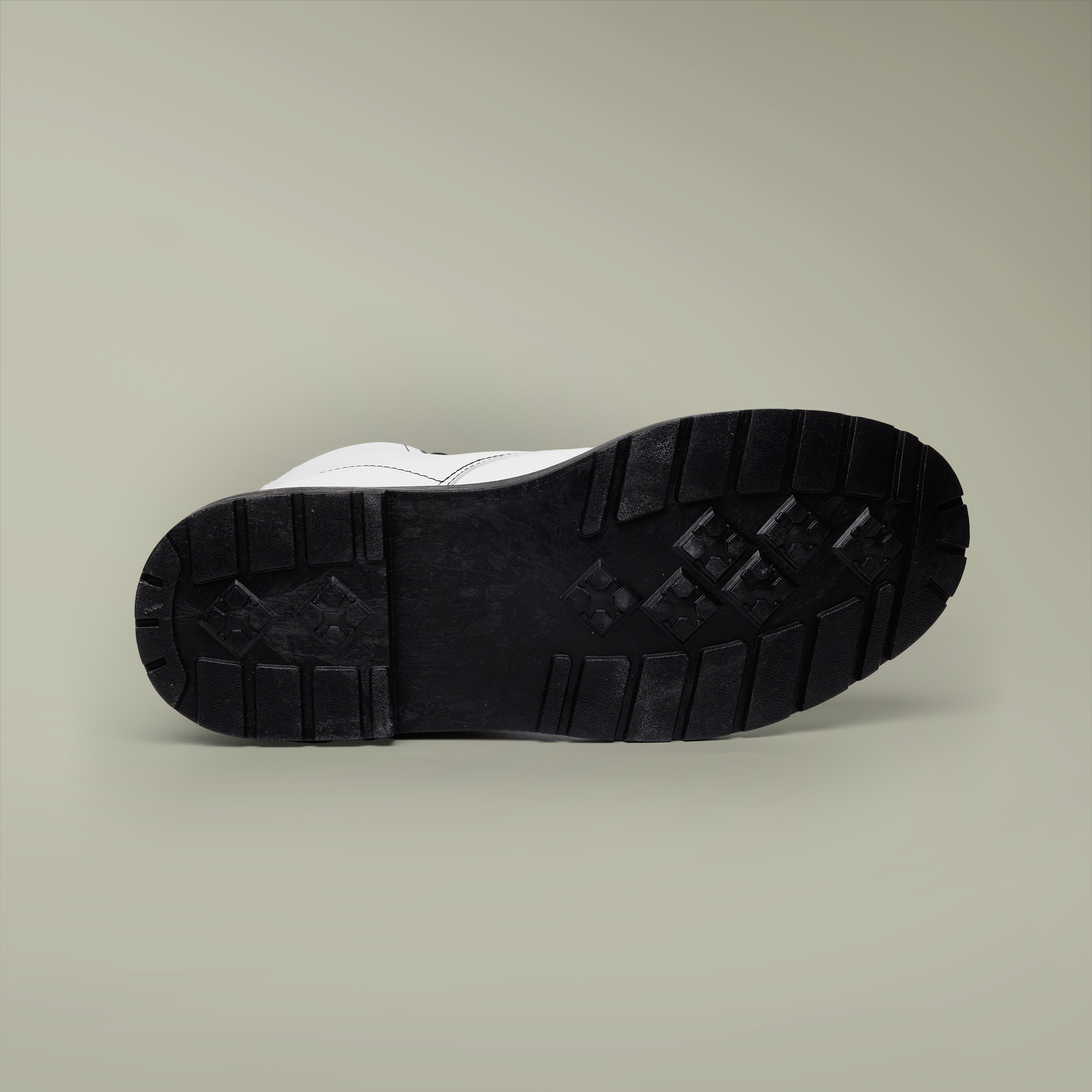 Men's Fur and Leather Boots - Thumbnail Image