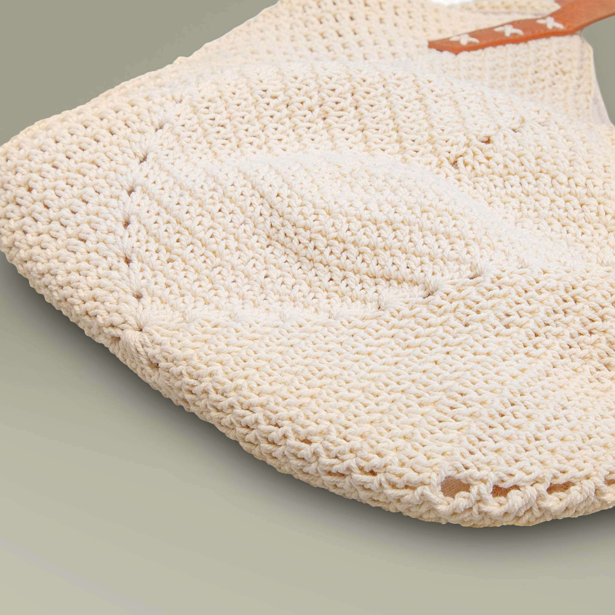 Straw Shoulder Bag - Thumbnail Image