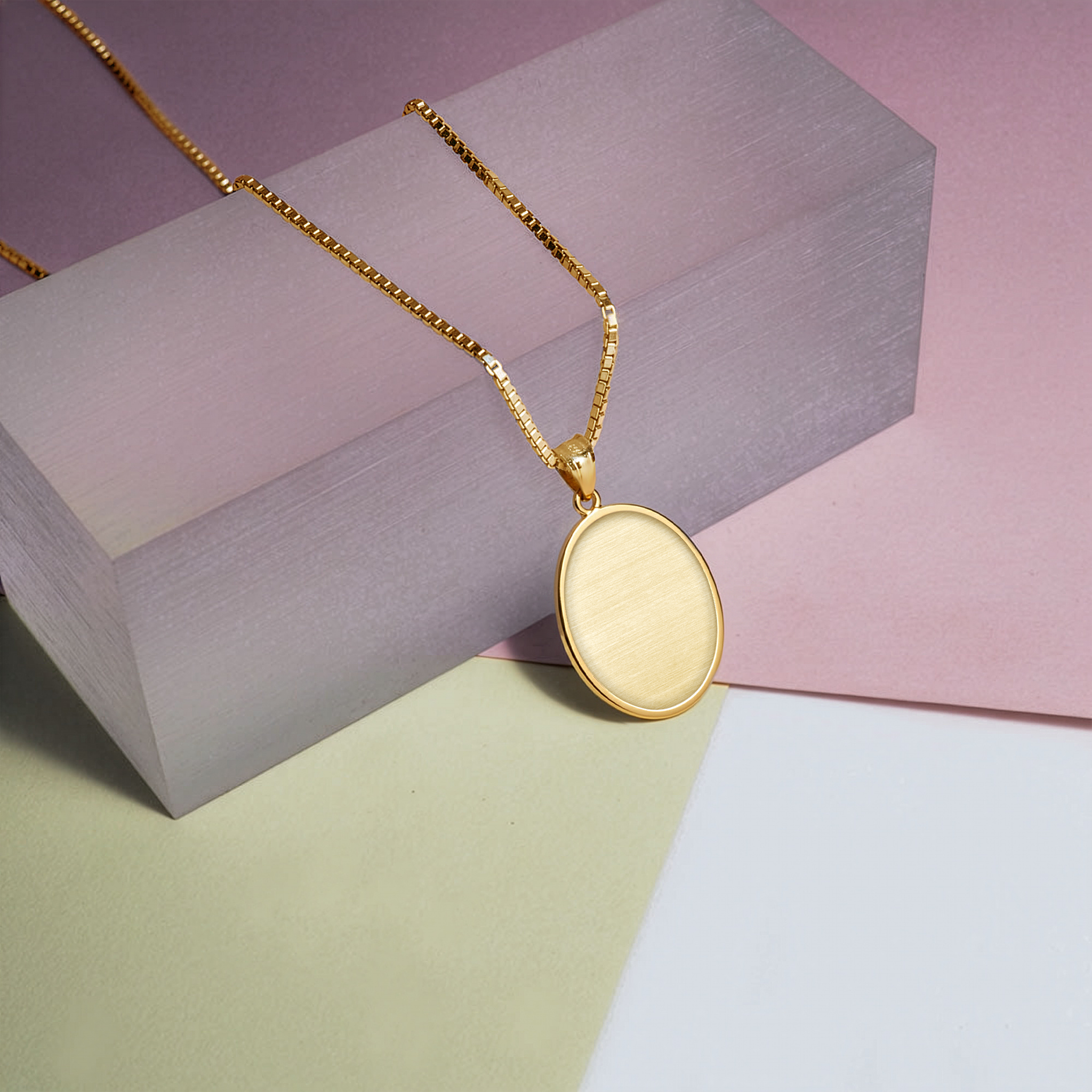 Oval Pendant - Thumbnail Image
