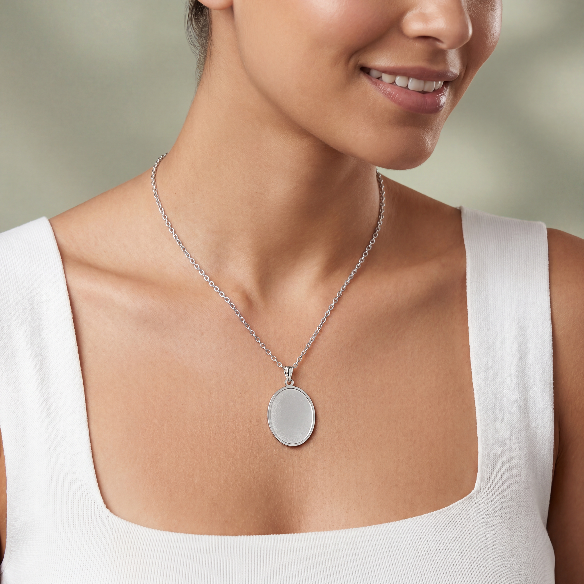 Oval Pendant - Main Image